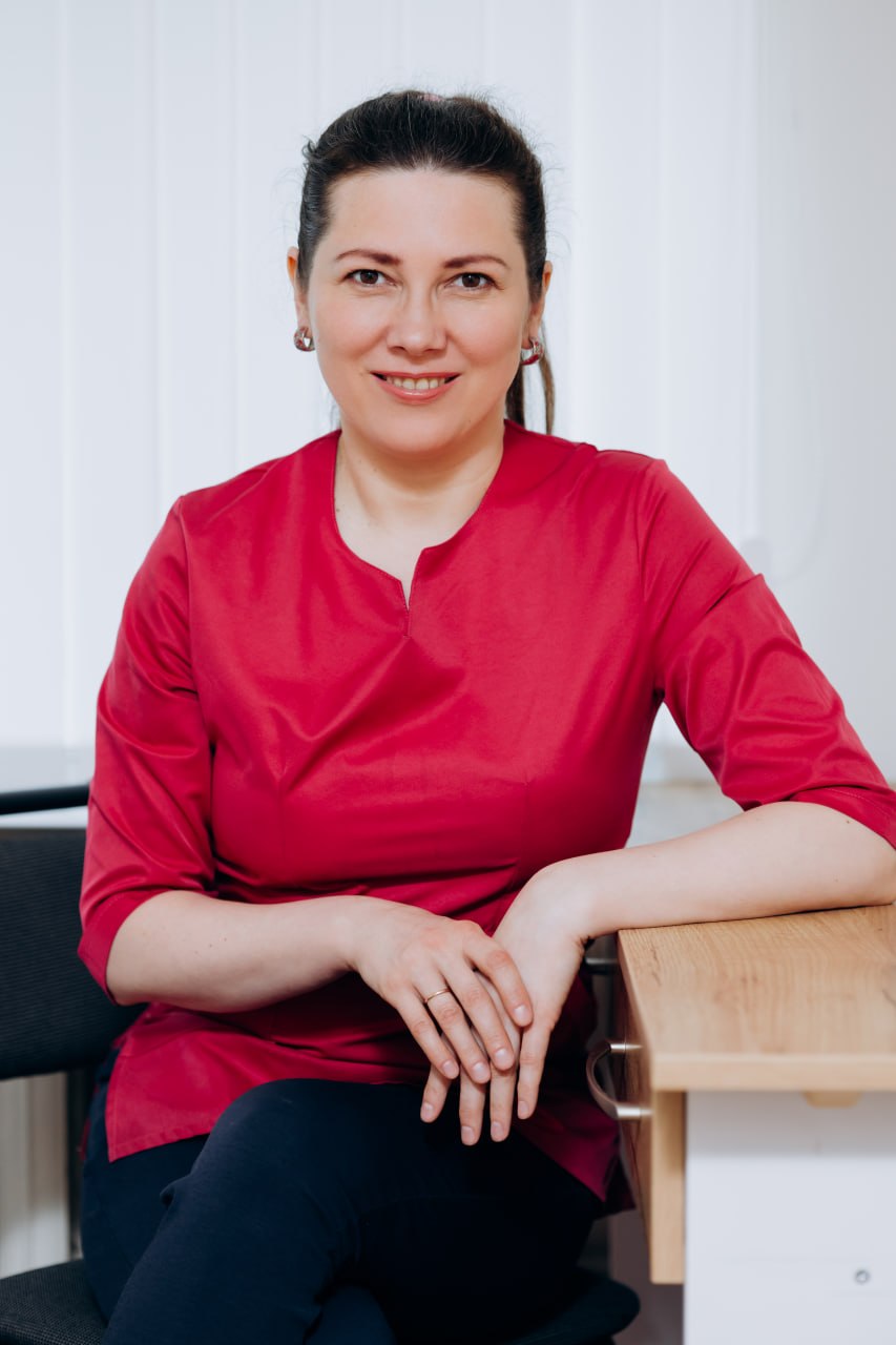 Конник Лариса Олексіївна, масажист медичного центру «Любава» в Івано-Франківську